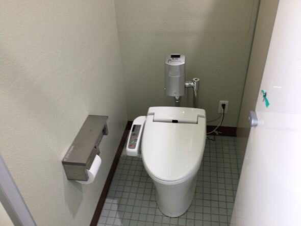 駐屯基地のトイレ改修！　埼玉県　駐屯地　改修イメージ02