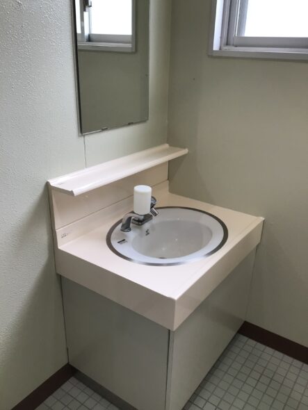 駐屯基地のトイレ改修！　埼玉県　駐屯地　改修イメージ06